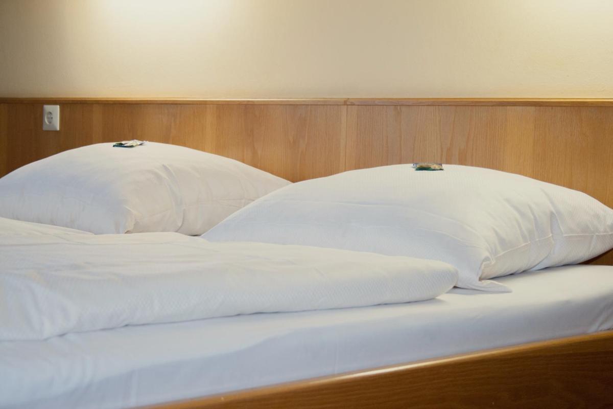 Hotel Am Regenbogen Cham Zewnętrze zdjęcie