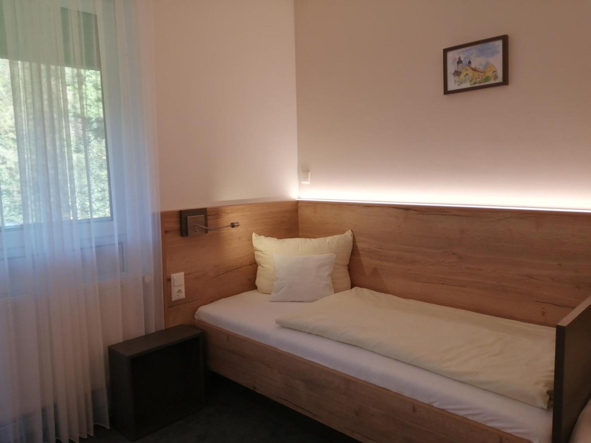 Hotel Am Regenbogen Cham Zewnętrze zdjęcie