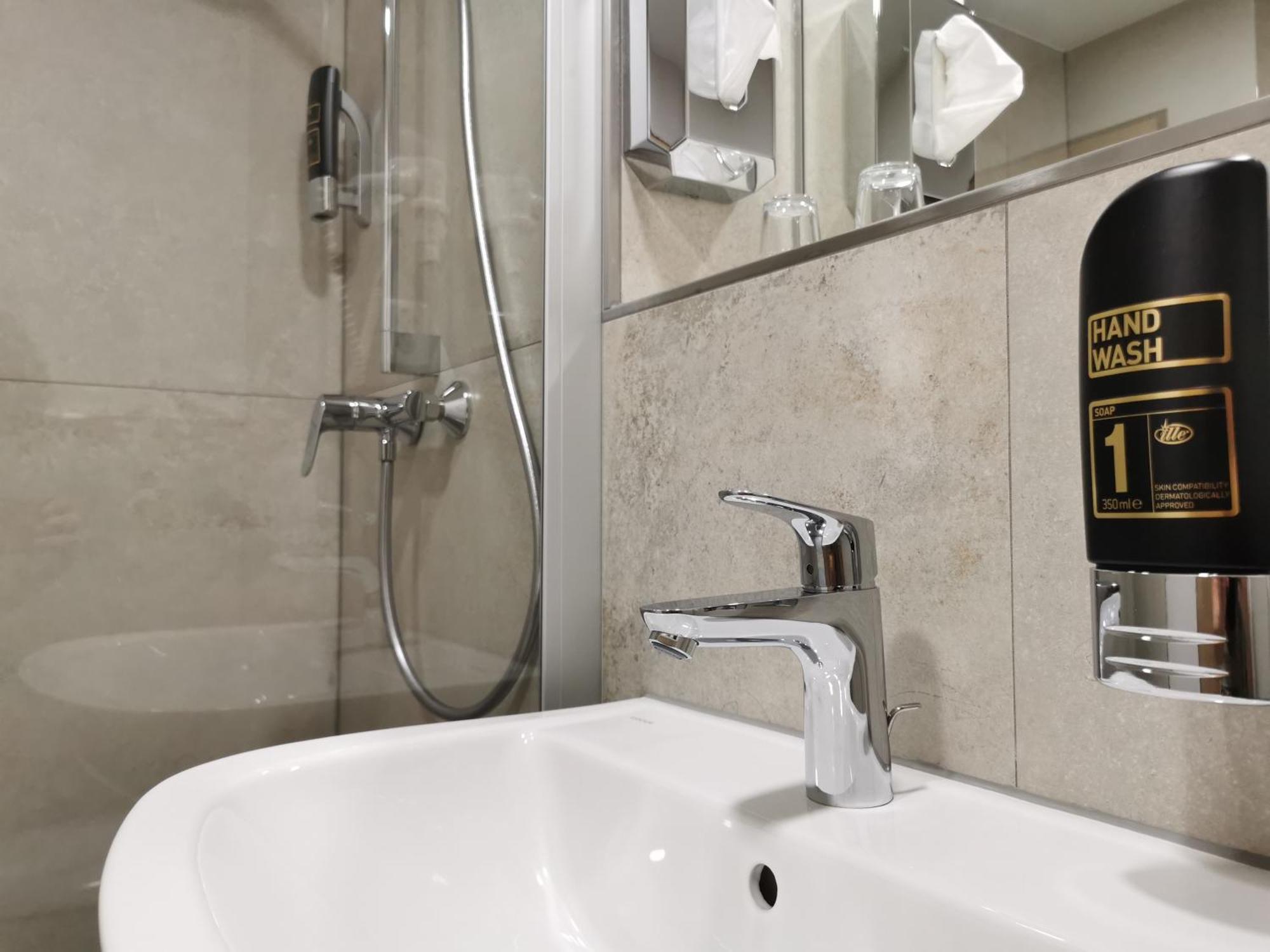 Hotel Am Regenbogen Cham Zewnętrze zdjęcie